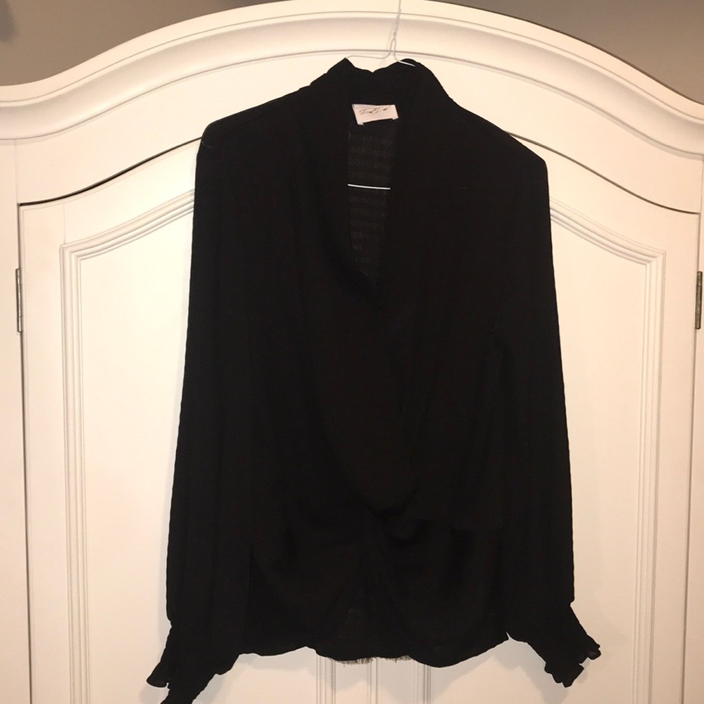 Black gauzy-fabric long sleeve top